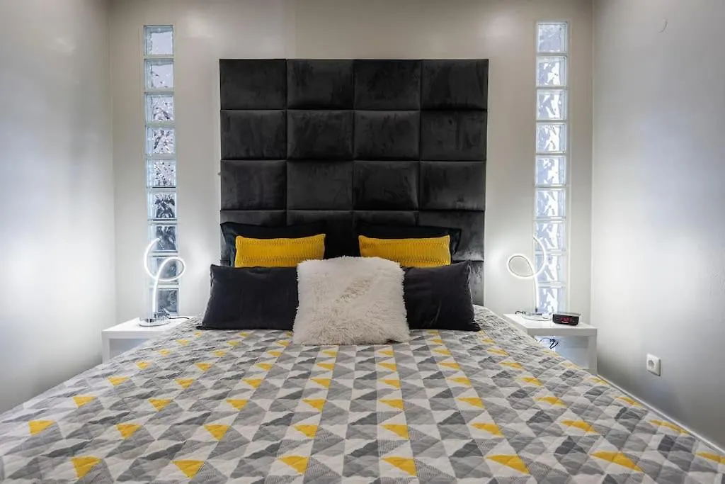 The One - Luxury Stylish Apartment With Sea View ! Portimao