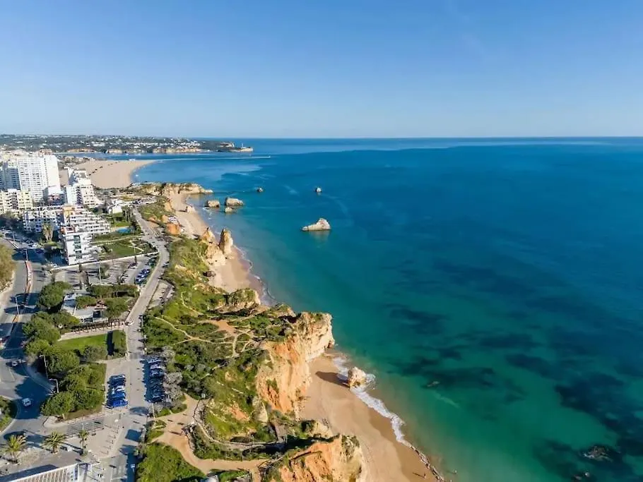 The One - Luxury Stylish Apartment With Sea View ! Portimao Portugal