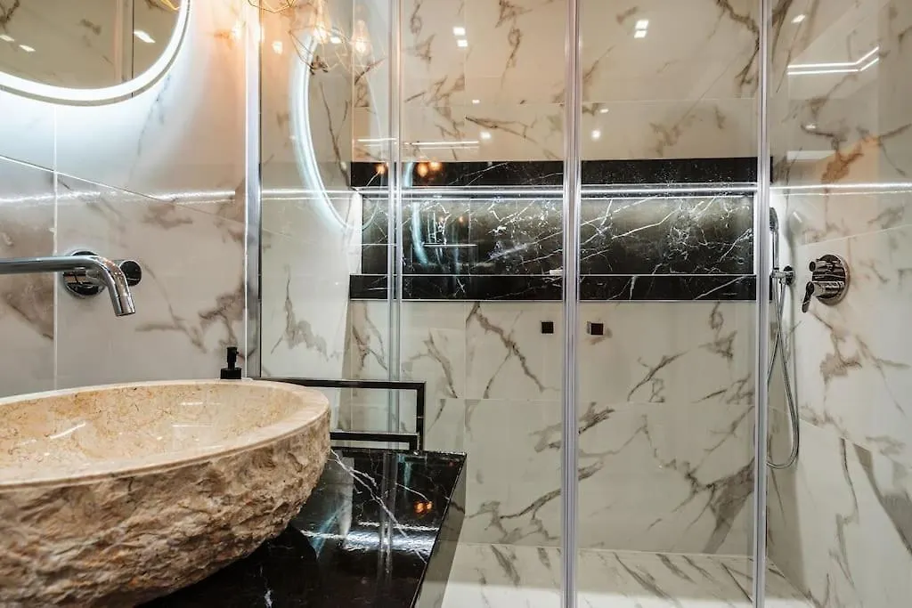 The One - Luxury Stylish Apartment With Sea View ! بورتيماو البرتغال
